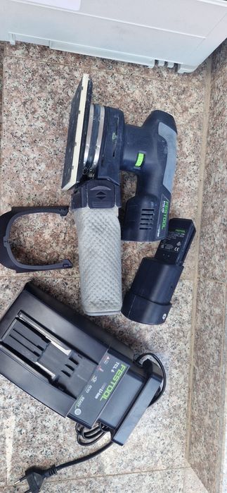 Festool slefuitoare pe acumulatori
