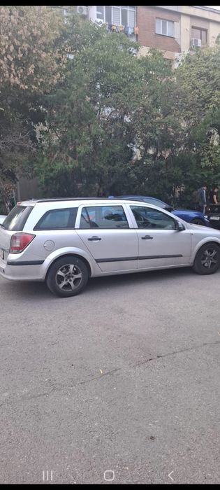 Vând Opel Astra H
