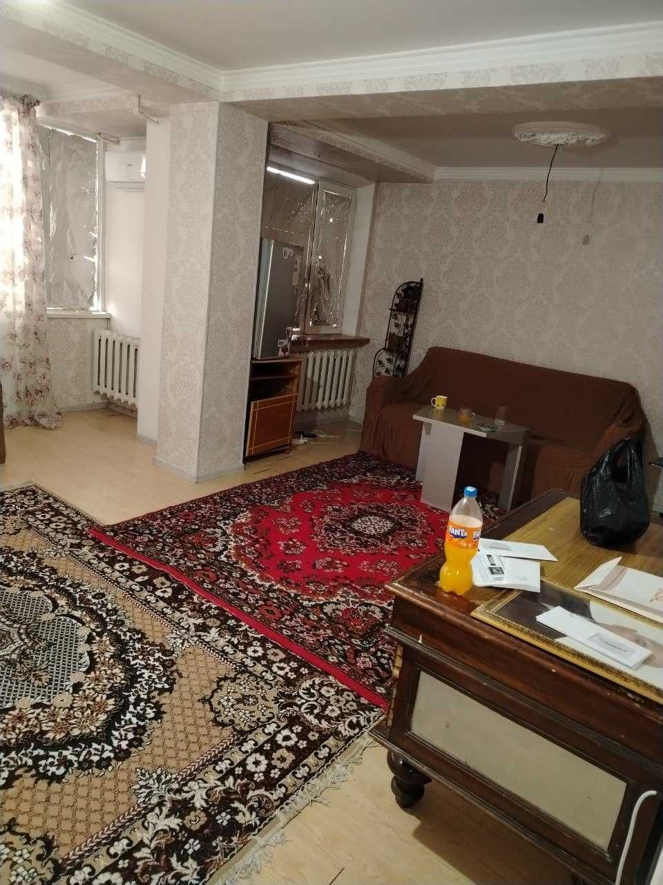 Сдается 4 ком квартира на Хамид Олимджане 16 этажки (Дархан, центр)