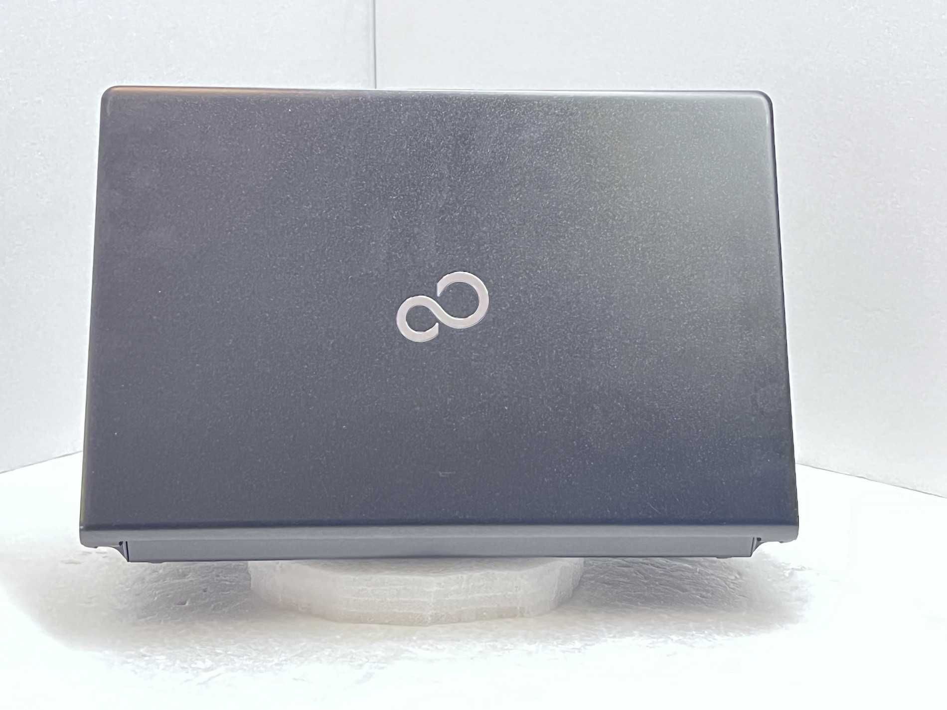 Fujitsu LIFEBOOK S938 13.3" IPS i7-8650U 24GB 510GB/-Отлично състояние