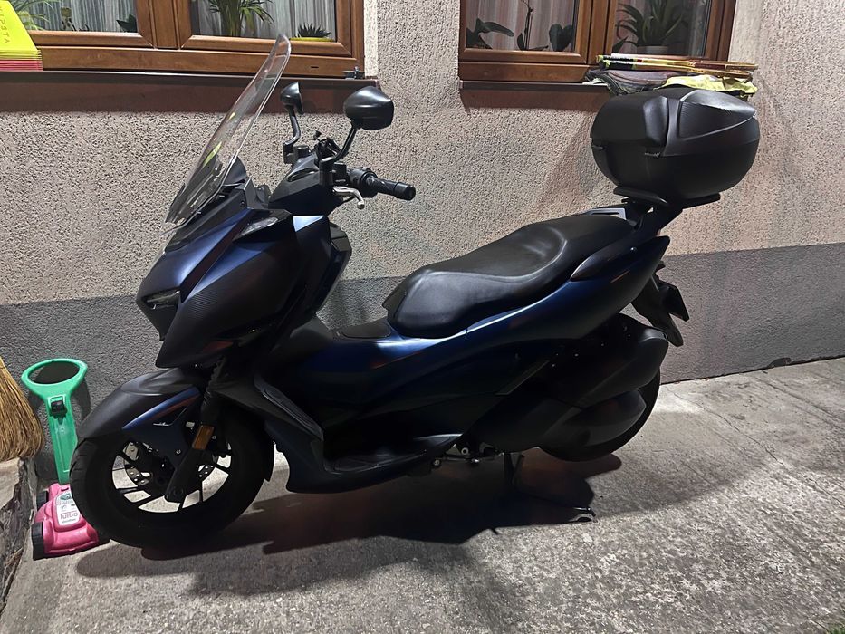 MaxiScuter Zontes M310, Moto Daytona (SYM), 10.000 km