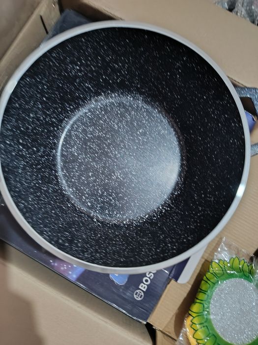 Bosch idish tovoqlar sotiladi