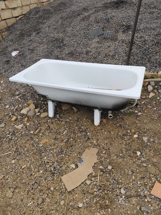 Темір жеңіл ванна .