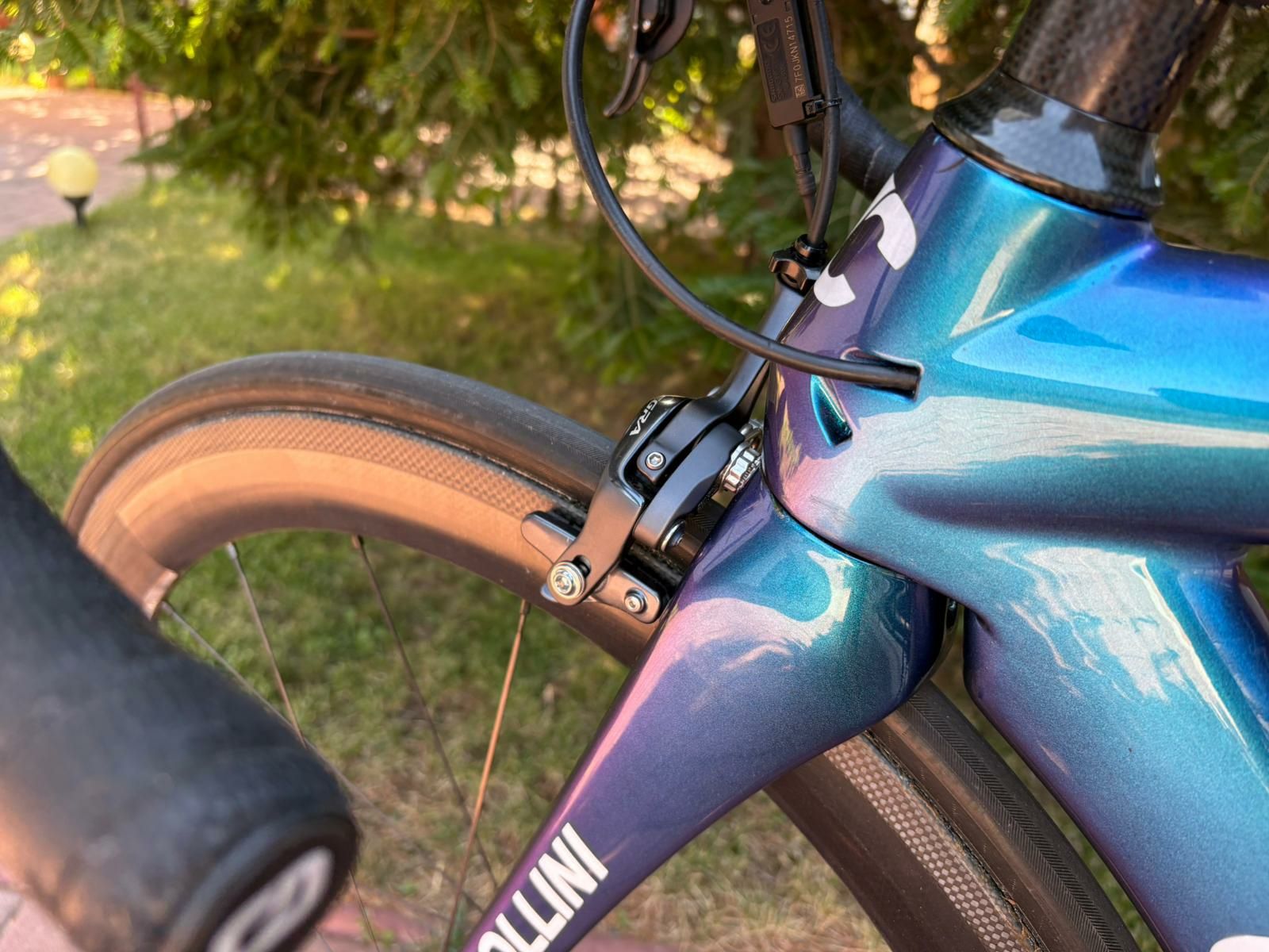 Cursiera/bicicleta italiana carbon CIPOLLINI Ultegra di2/roti carbon