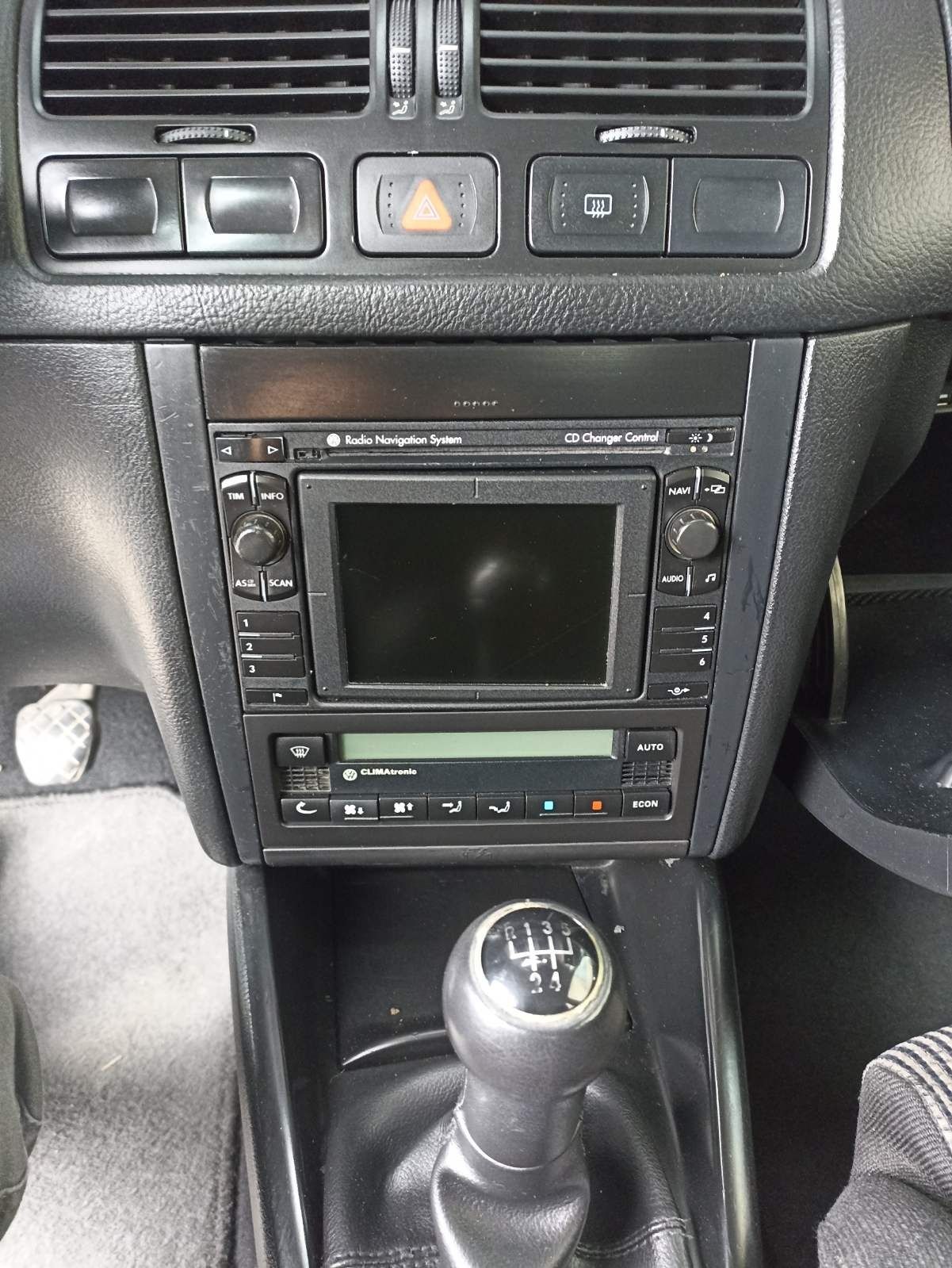 VW Golf 4 1.6 SR 101HP 2001.На части
