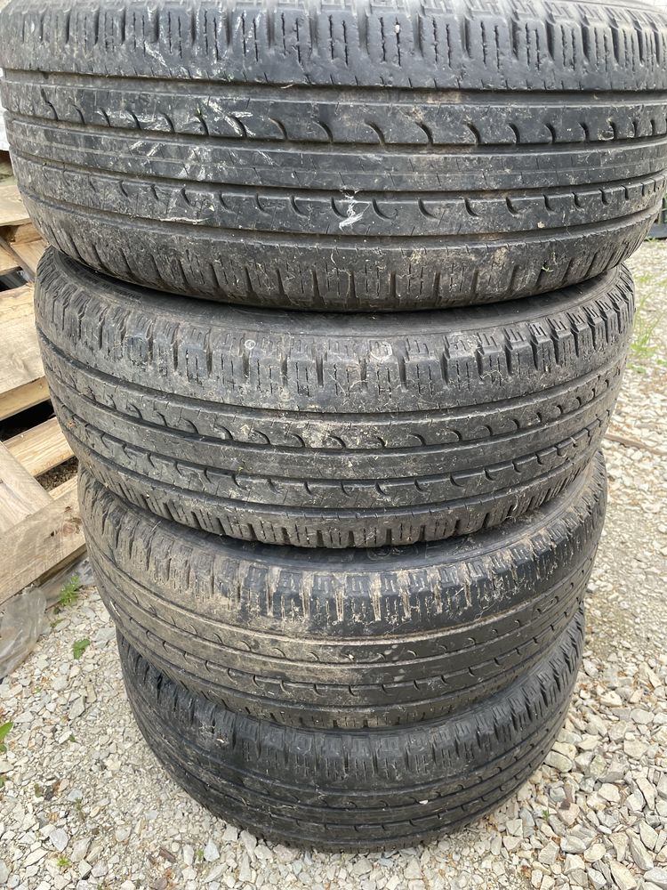 Летни гуми 235/55/19 GoodYear