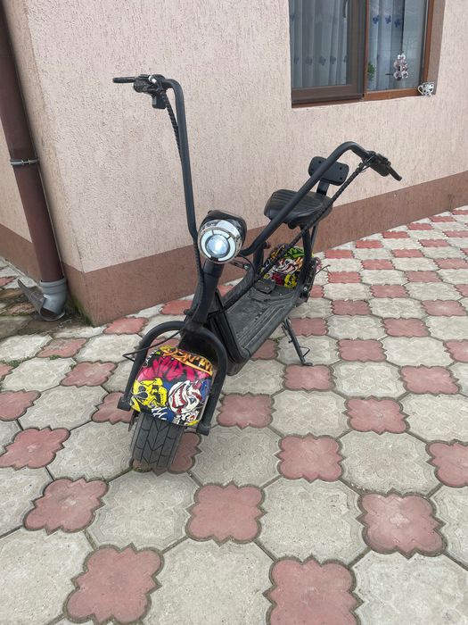 Vând scuter electric mini Harley  autonomie 30-35 km viteza 50 km-h