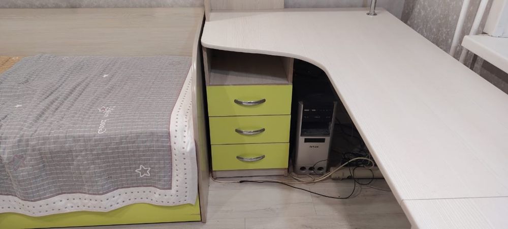 Детский гарнитур